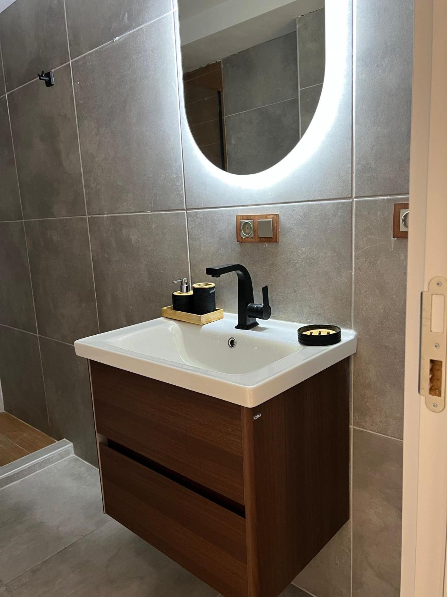 Hoft Cihangir Apartment Истанбул Екстериор снимка